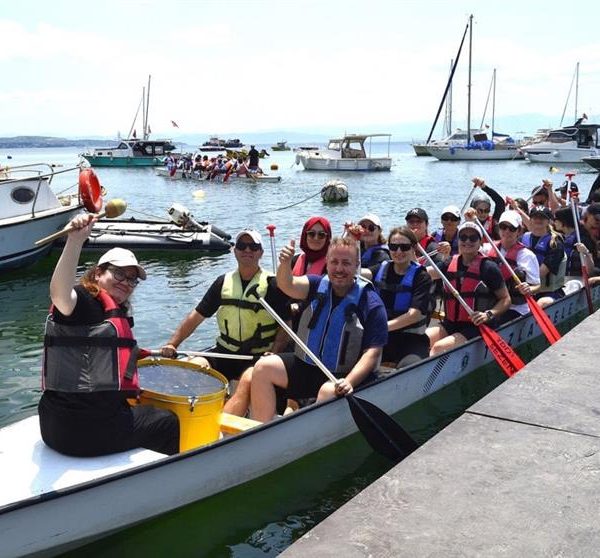 Kadıköy Suadiye Kürek Kulübü kurumsal etkinlik alanı ve Dragon Bot hazırlığı