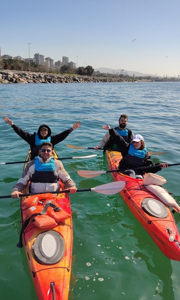 Her yaşa her seviyeye uygun İstanbul'da kano kiralama