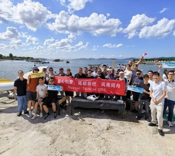 Huawei Türkiye ekibi Suadiye Kürek'te kürek etkinliği